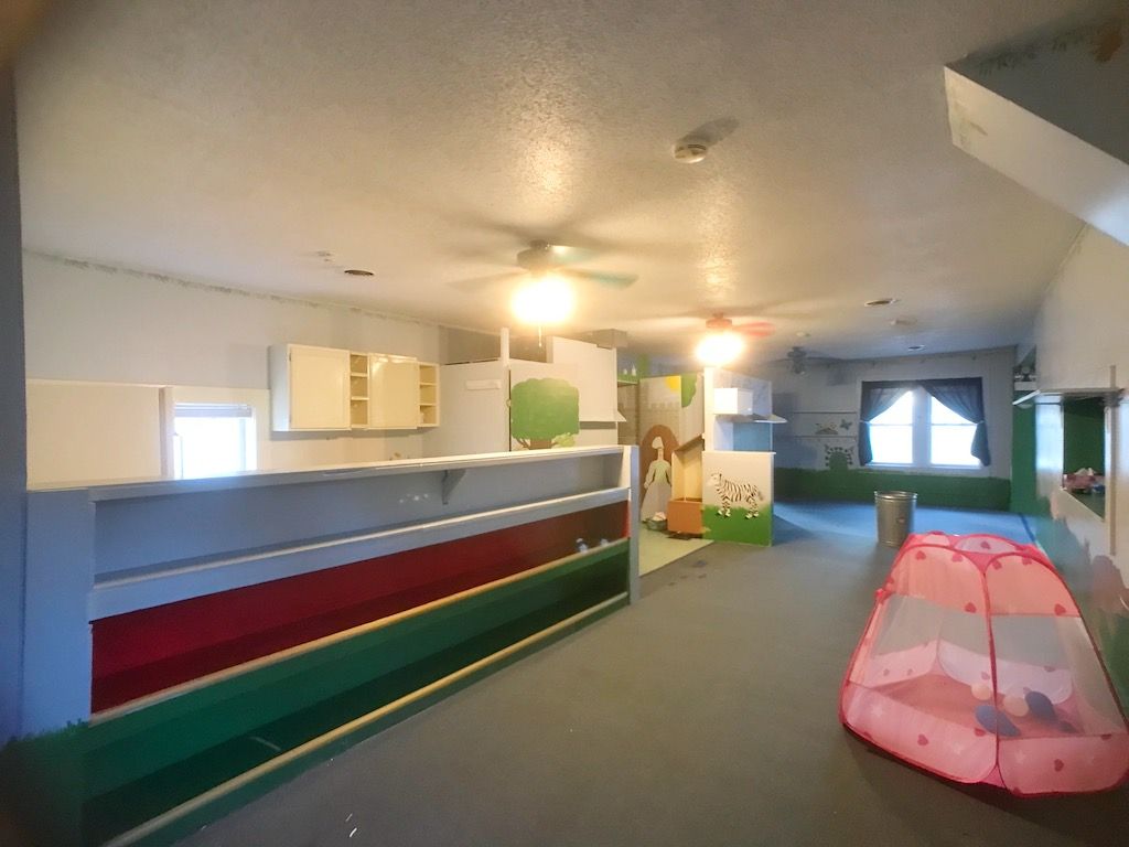 1722 N Jackson St, Litchfield, IL 62056